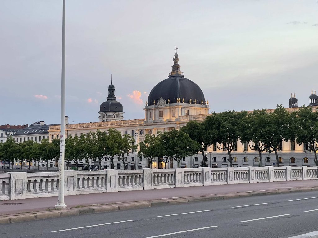 The dome of the Hotel Dieu